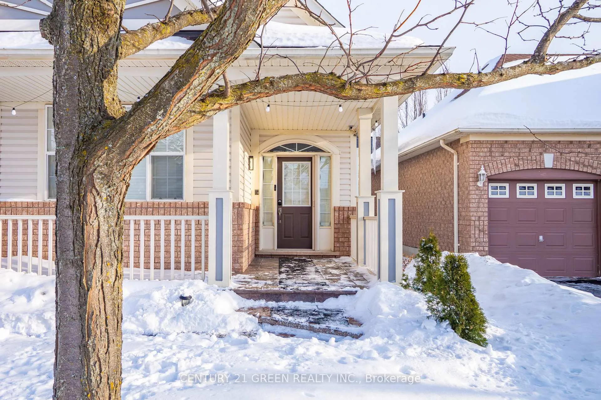 Photo 3 of 1666 Allan Crescent, Milton, Beaty — HOMEH