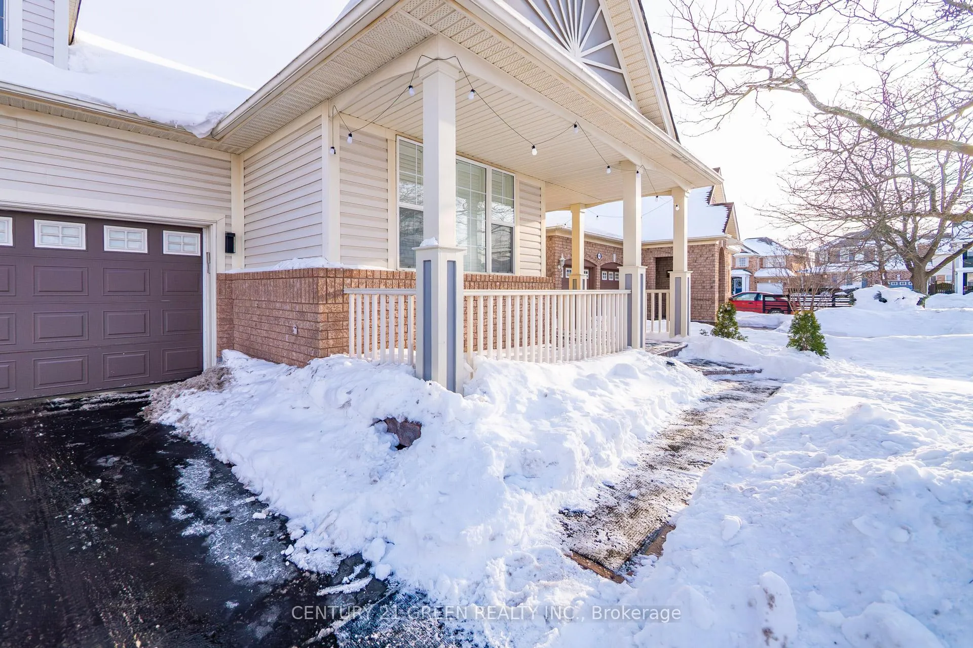 Photo 4 of 1666 Allan Crescent, Milton, Beaty — HOMEH