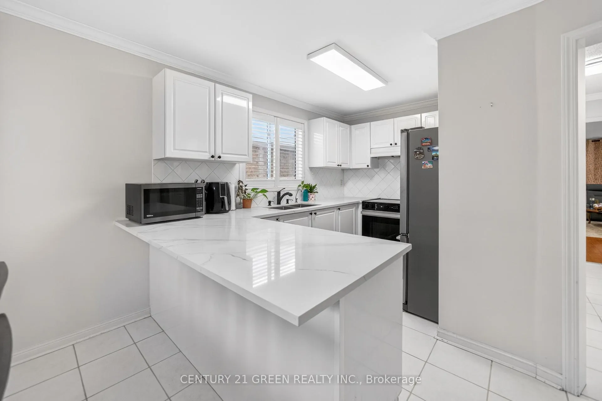 Photo 19 of 1666 Allan Crescent, Milton, Beaty — HOMEH