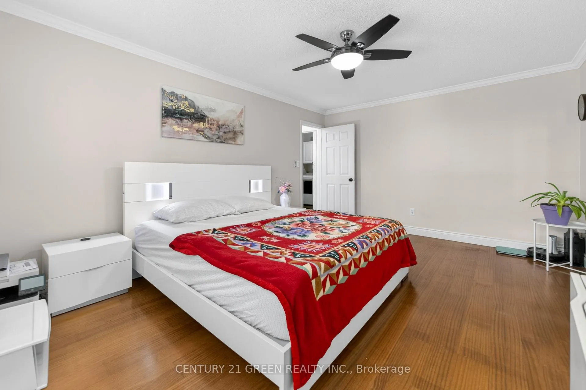 Photo 24 of 1666 Allan Crescent, Milton, Beaty — HOMEH