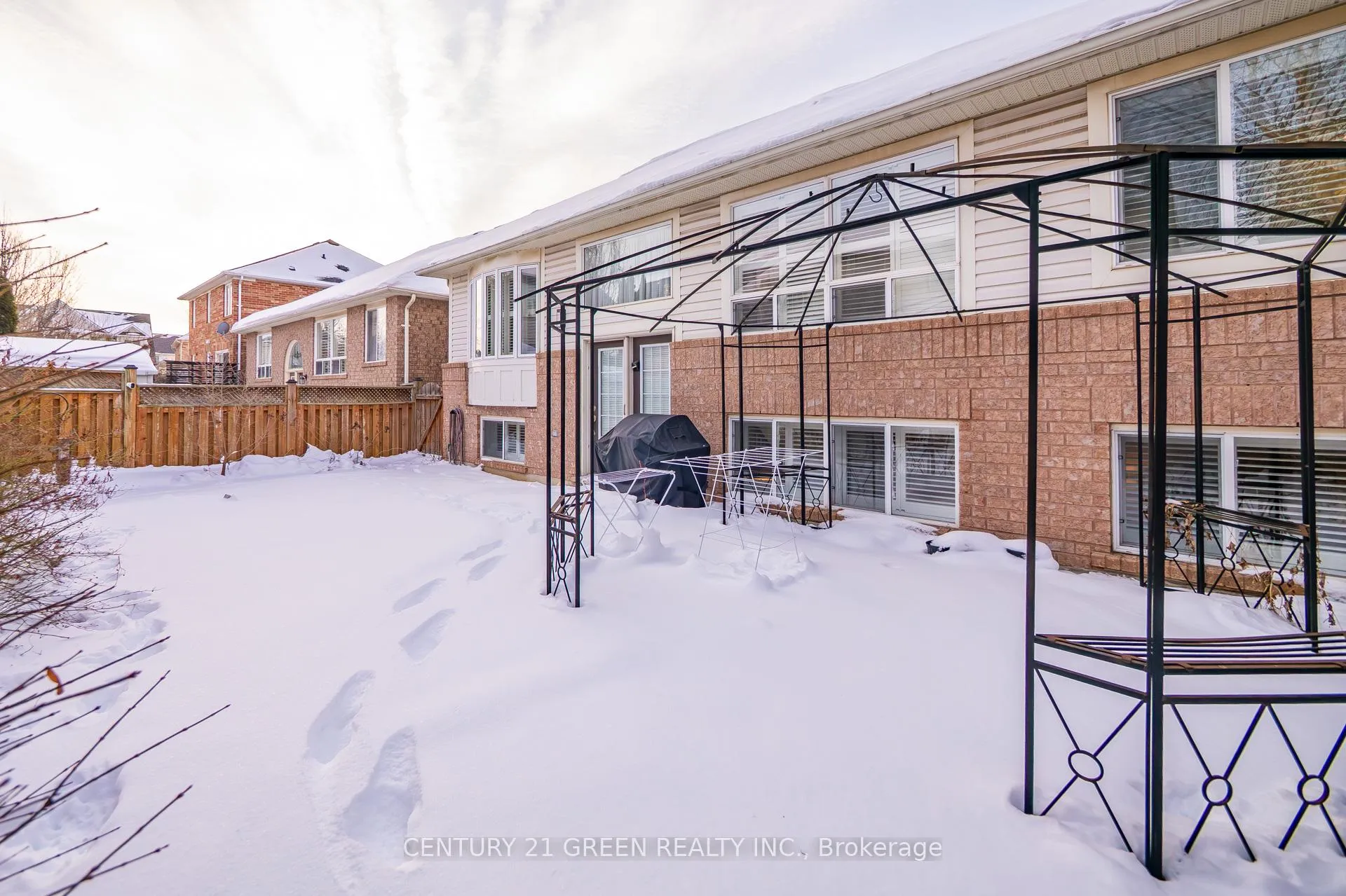 Photo 46 of 1666 Allan Crescent, Milton, Beaty — HOMEH