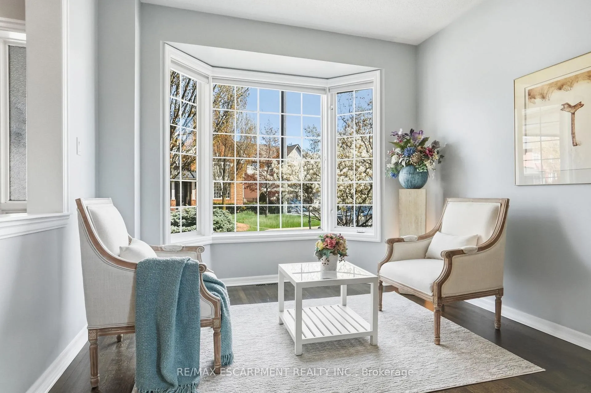Photo 6 of 2456 Pebblestone Court, Oakville, West Oak Trails — HOMEH