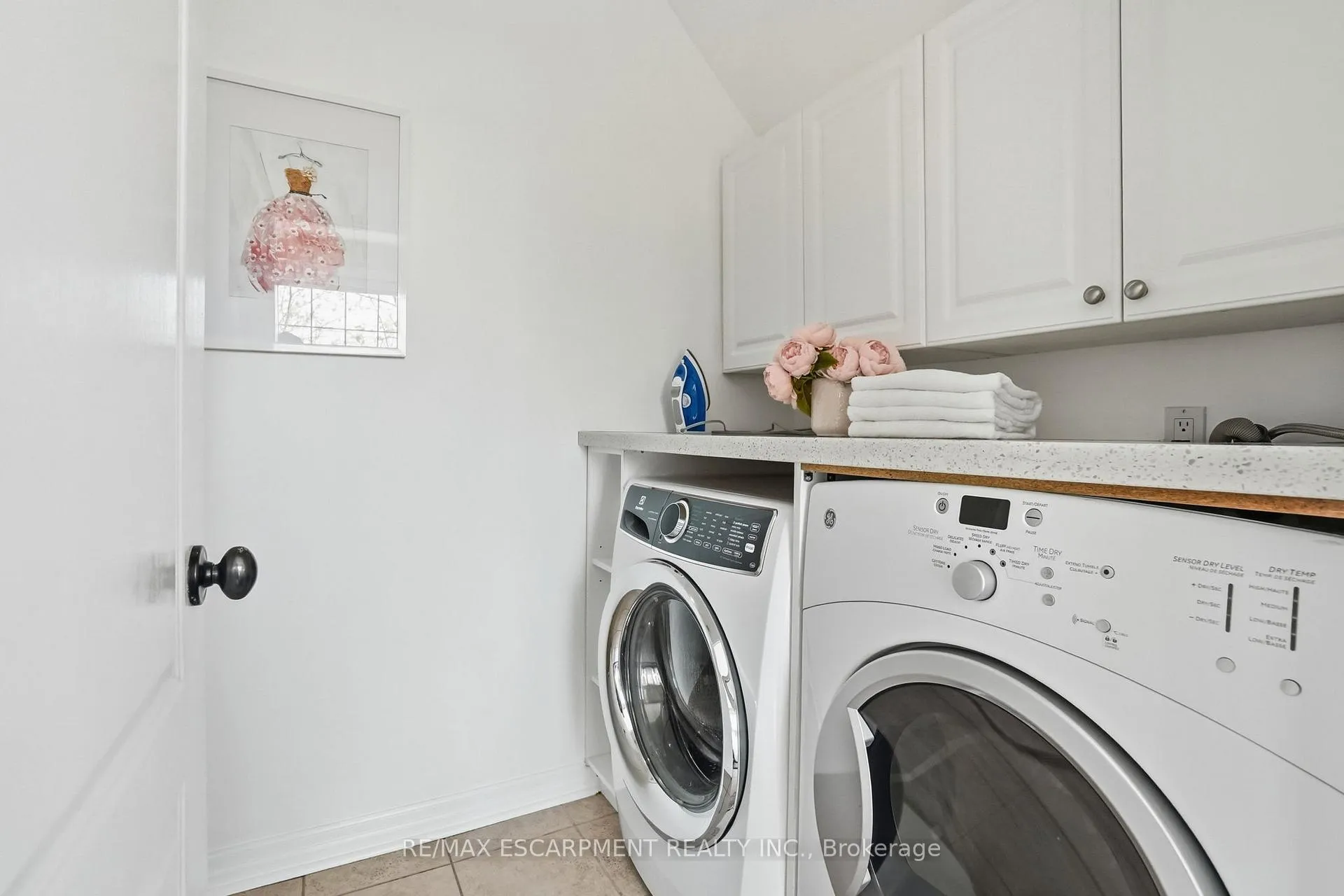 Photo 17 of 2456 Pebblestone Court, Oakville, West Oak Trails — HOMEH