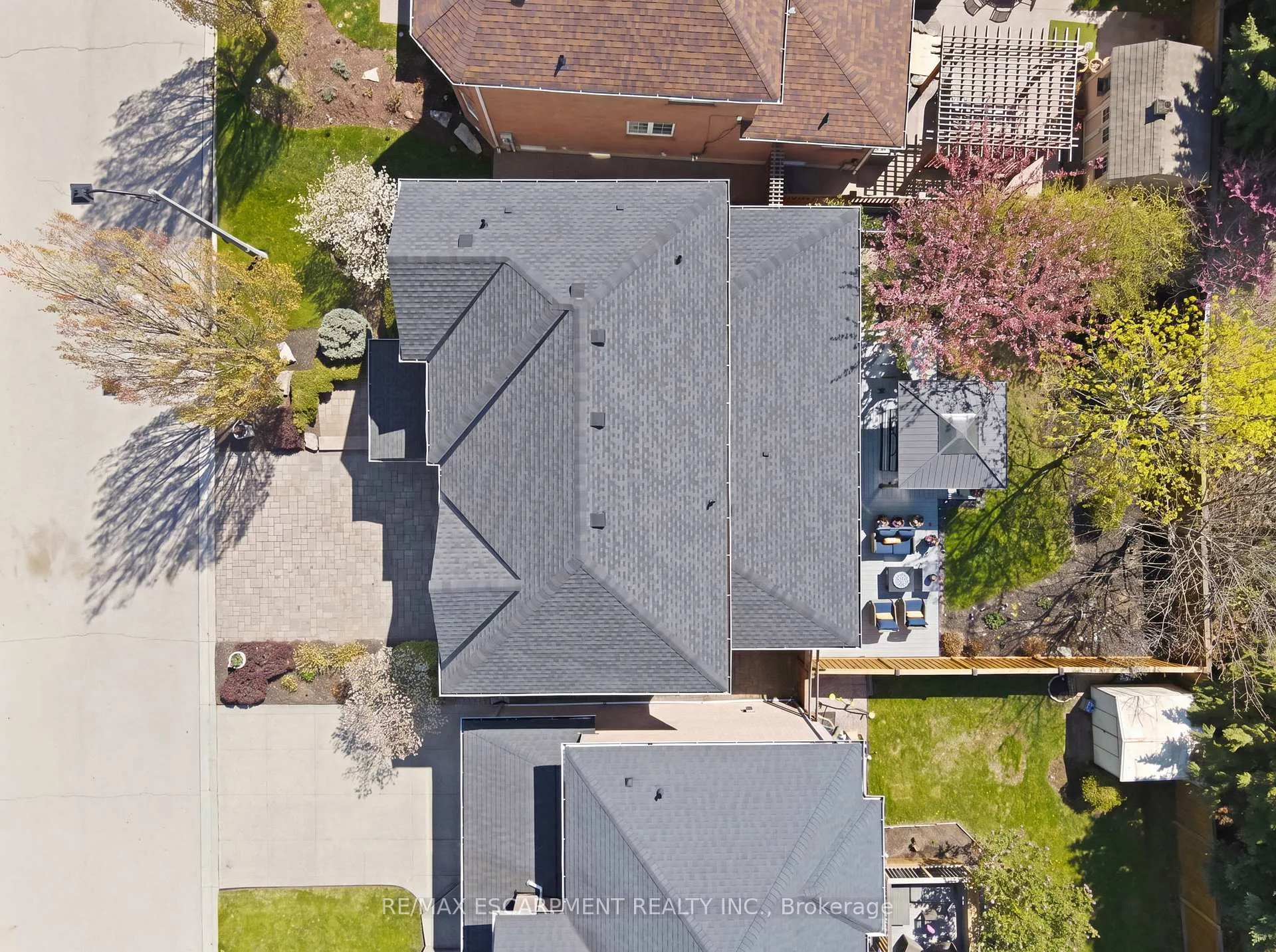 Photo 45 of 2456 Pebblestone Court, Oakville, West Oak Trails — HOMEH