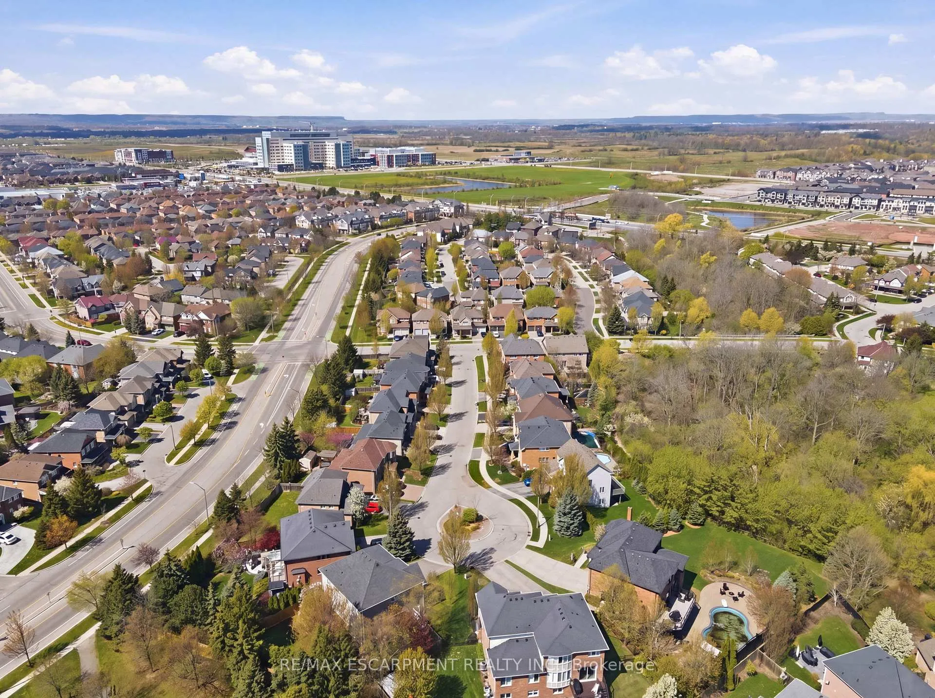 Photo 47 of 2456 Pebblestone Court, Oakville, West Oak Trails — HOMEH