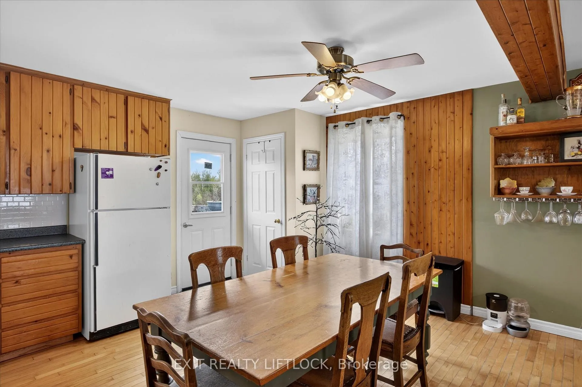 Photo 13 of 39 Third Line Rd, Douro-Dummer — HOMEH