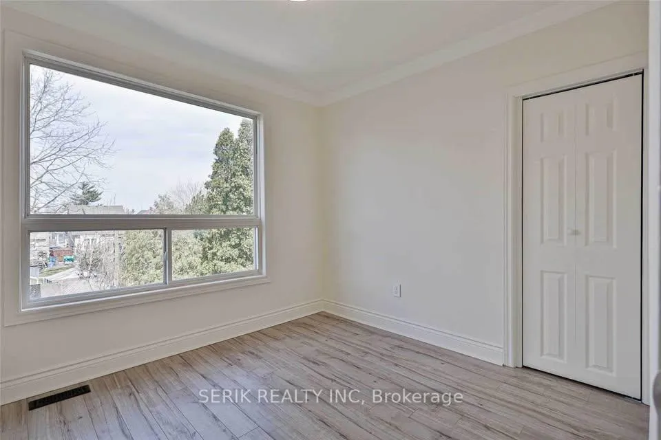 Photo 8 of 311 Dunsmure Road, Hamilton, Stipley — HOMEH