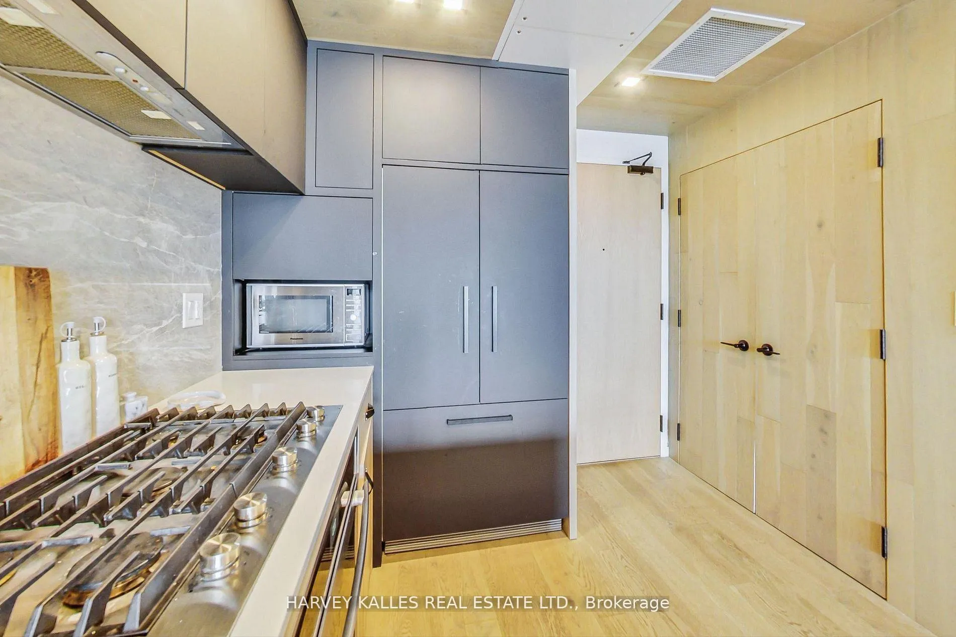Photo 4 of Unit 507, 45 Dovercourt Road, Toronto, Trinity-Bellwoods — HOMEH