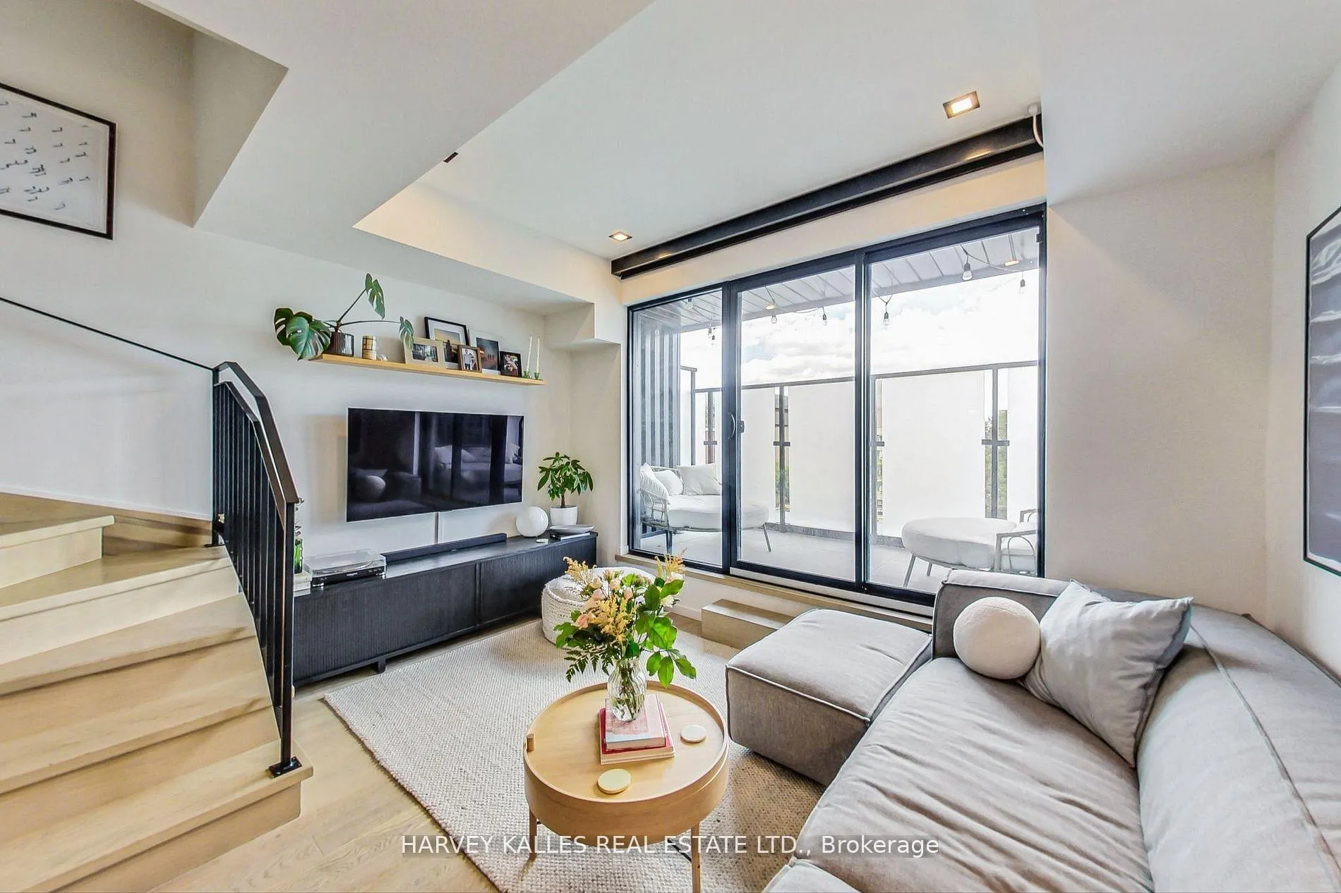 Photo 5 of Unit 507, 45 Dovercourt Road, Toronto, Trinity-Bellwoods — HOMEH