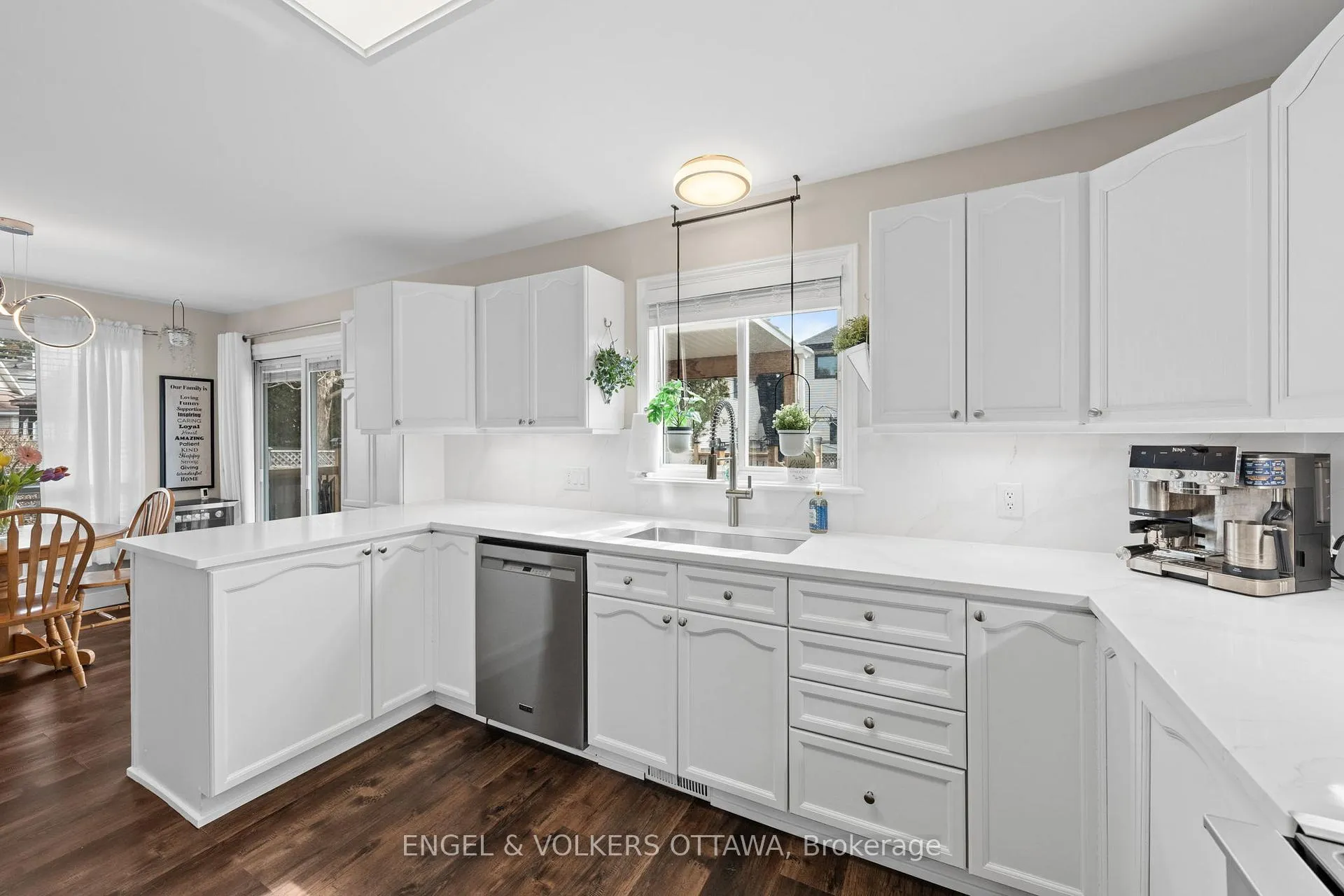 Photo 8 of 16 Mayford Avenue, Ottawa, Barrhaven East — HOMEH