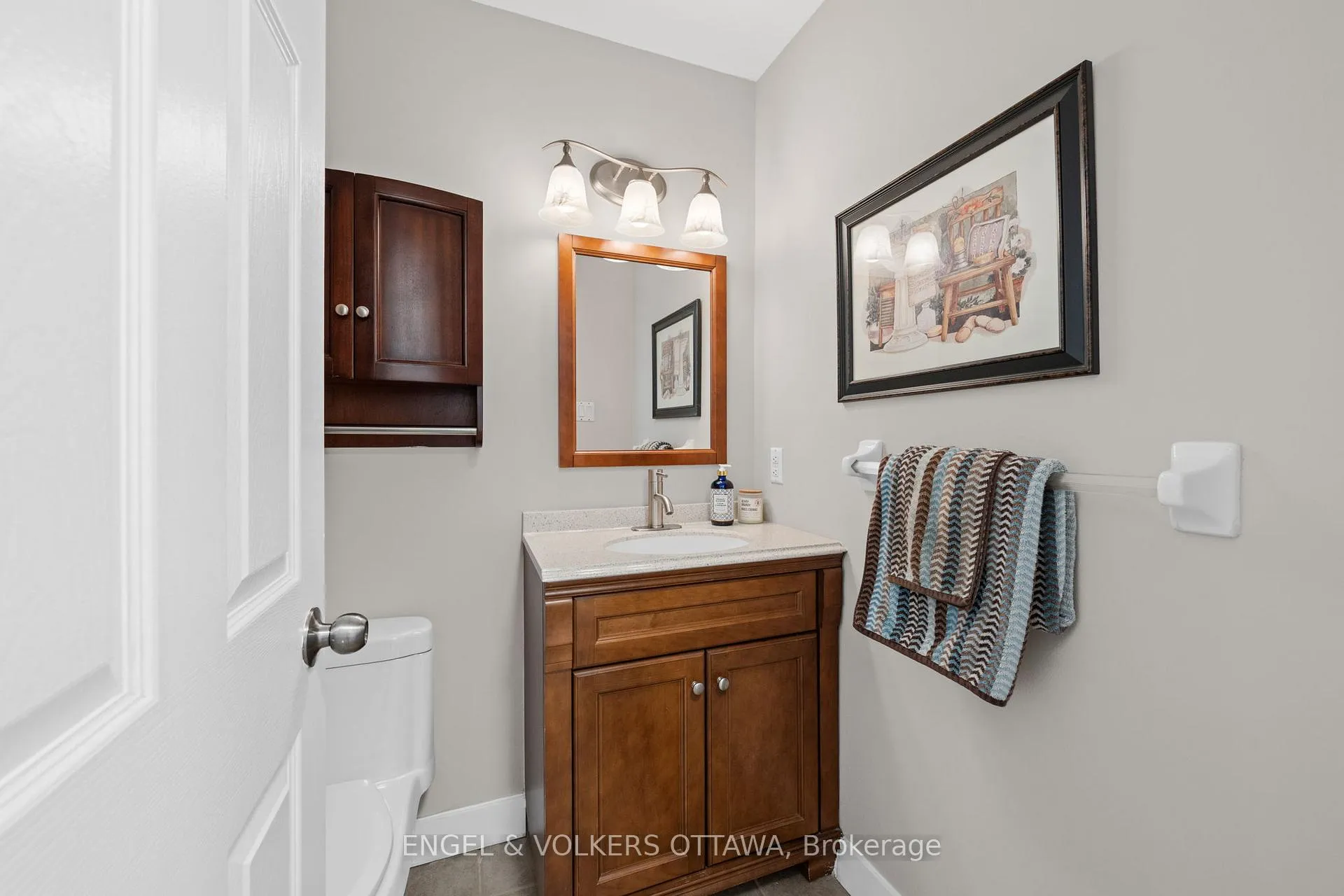 Photo 12 of 16 Mayford Avenue, Ottawa, Barrhaven East — HOMEH
