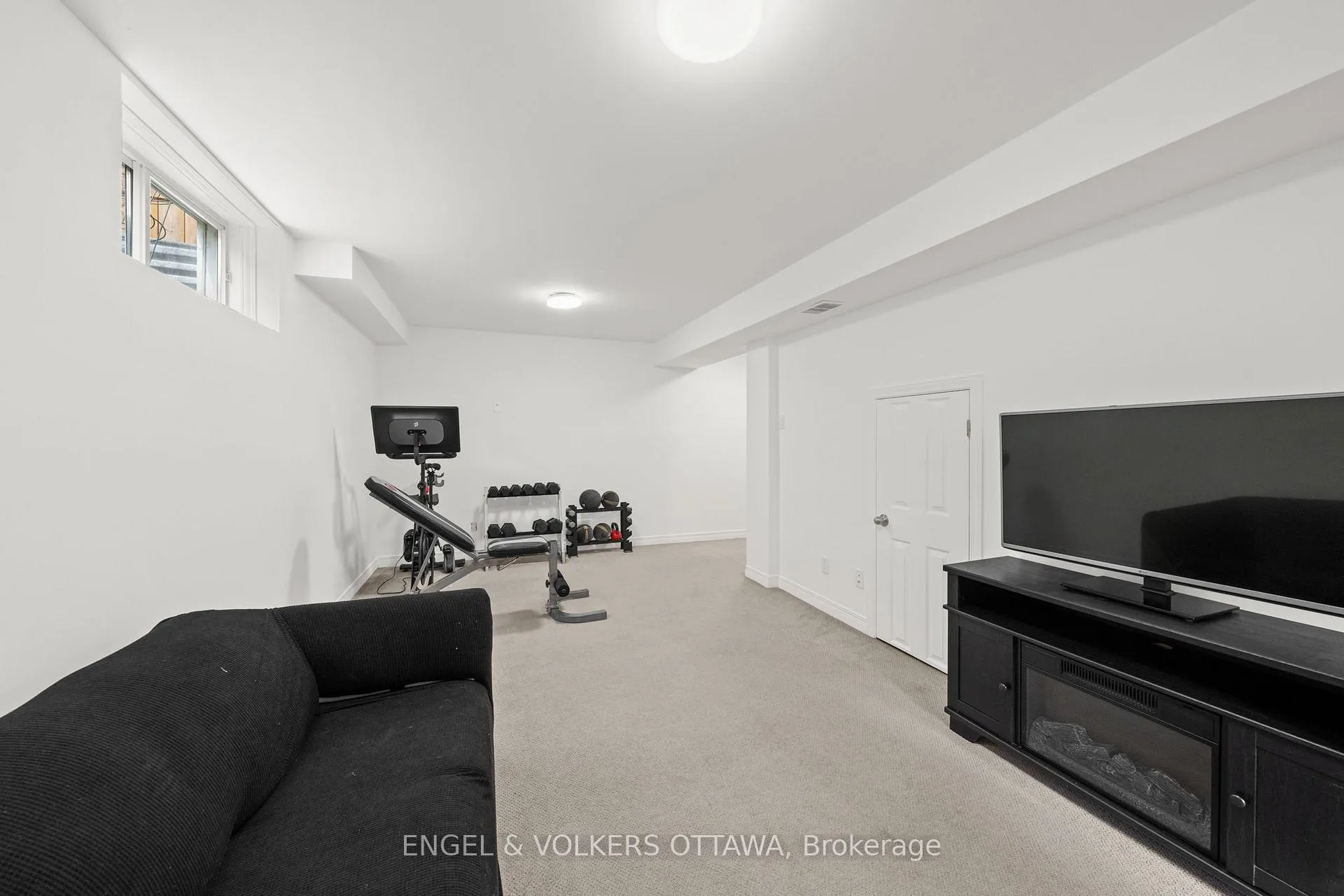 Photo 23 of 16 Mayford Avenue, Ottawa, Barrhaven East — HOMEH