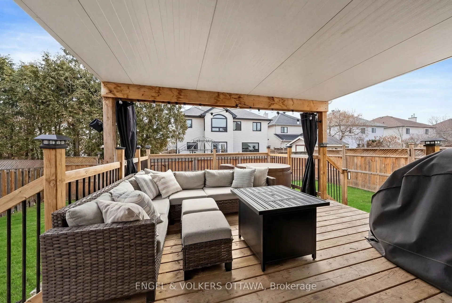 Photo 27 of 16 Mayford Avenue, Ottawa, Barrhaven East — HOMEH
