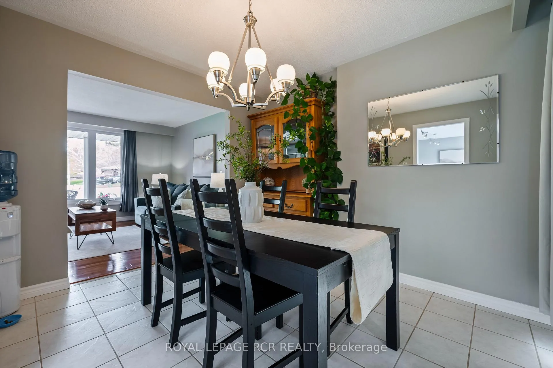 Photo 9 of 48 Glenforest Road, Orangeville — HOMEH