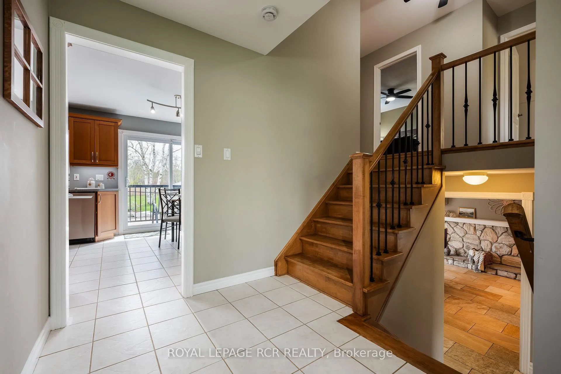 Photo 16 of 48 Glenforest Road, Orangeville — HOMEH