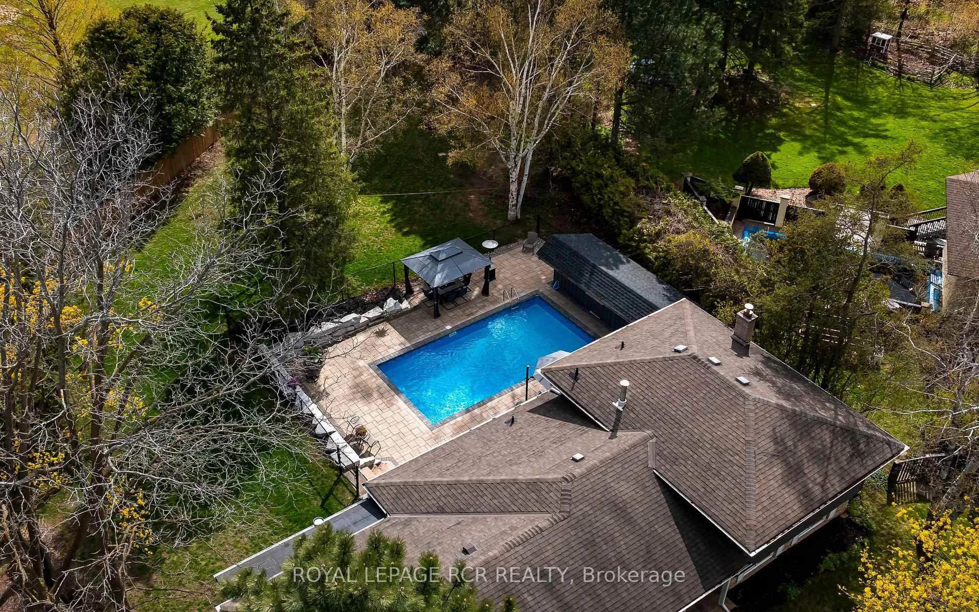 Photo 41 of 48 Glenforest Road, Orangeville — HOMEH