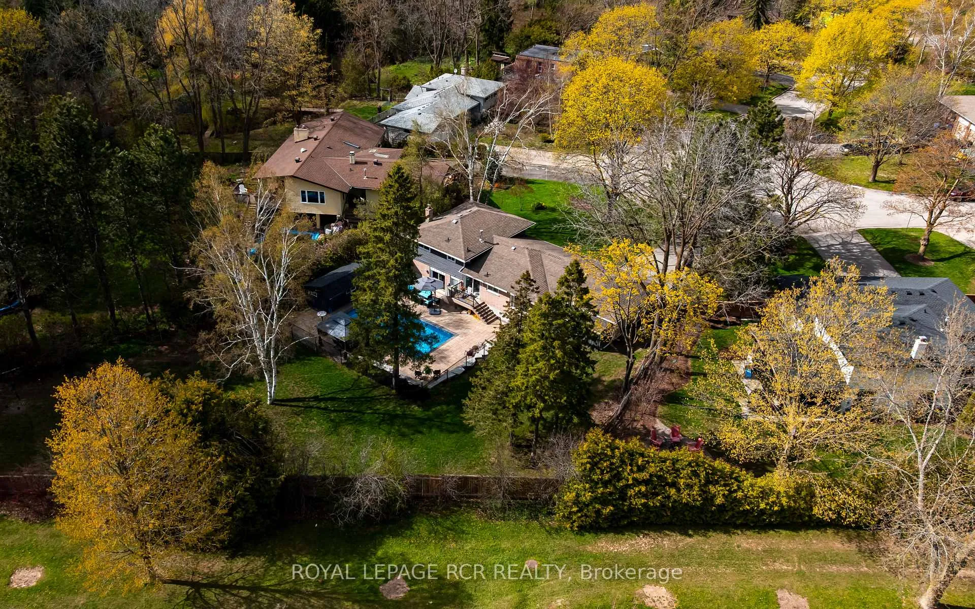 Photo 43 of 48 Glenforest Road, Orangeville — HOMEH