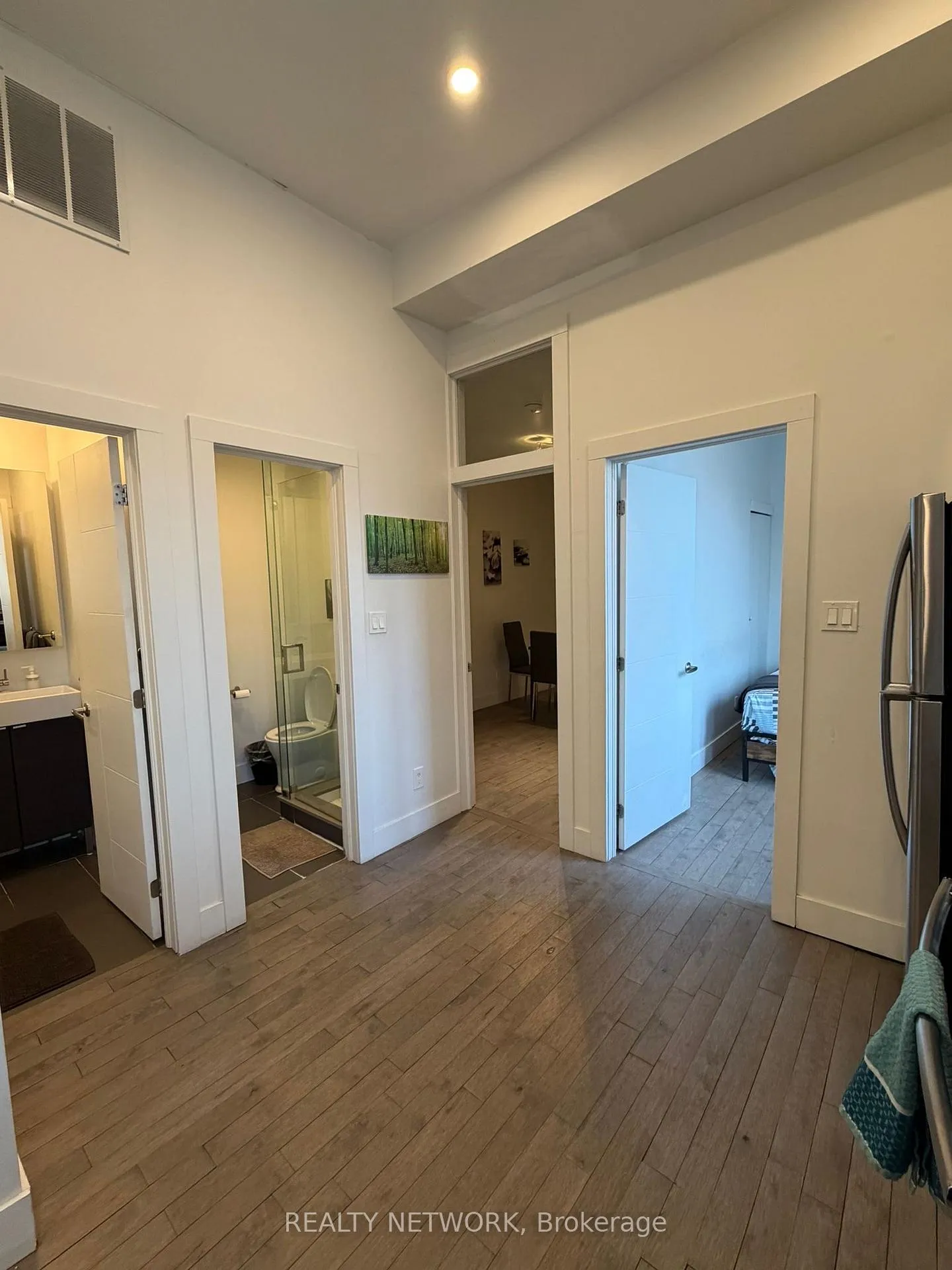 Photo 14 of 1415 Gerrard Street E, Toronto, Greenwood-Coxwell — HOMEH