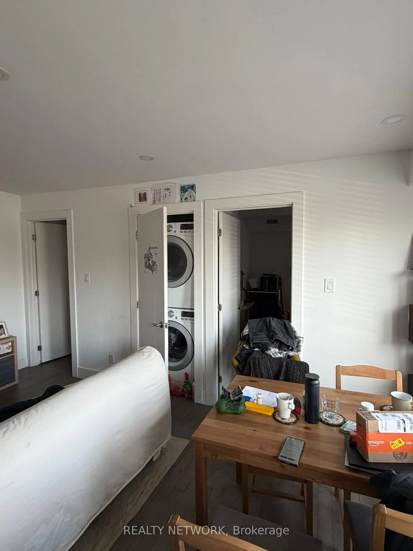 Photo 22 of 1415 Gerrard Street E, Toronto, Greenwood-Coxwell — HOMEH
