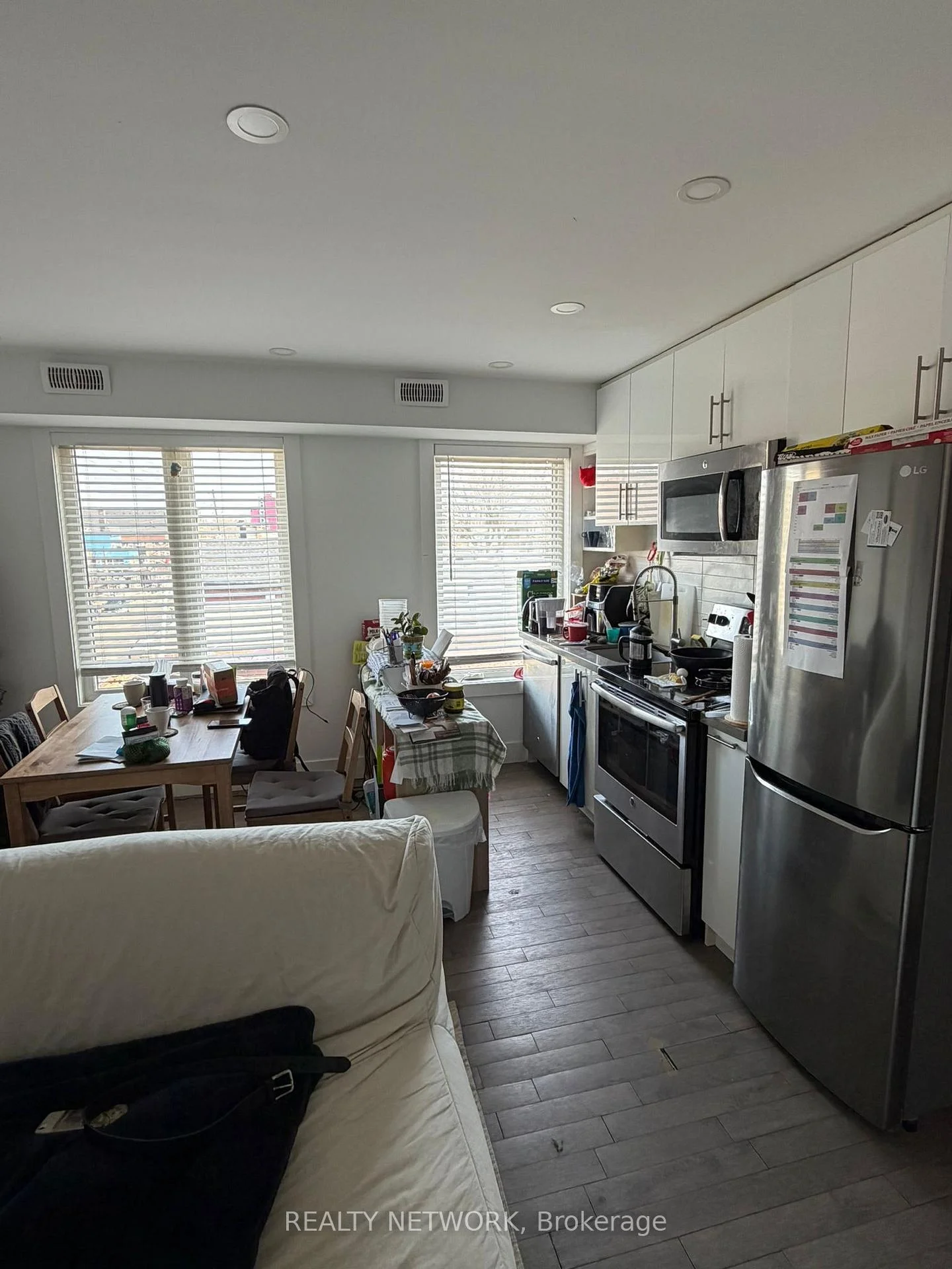 Photo 59 of 1415 Gerrard Street E, Toronto, Greenwood-Coxwell — HOMEH