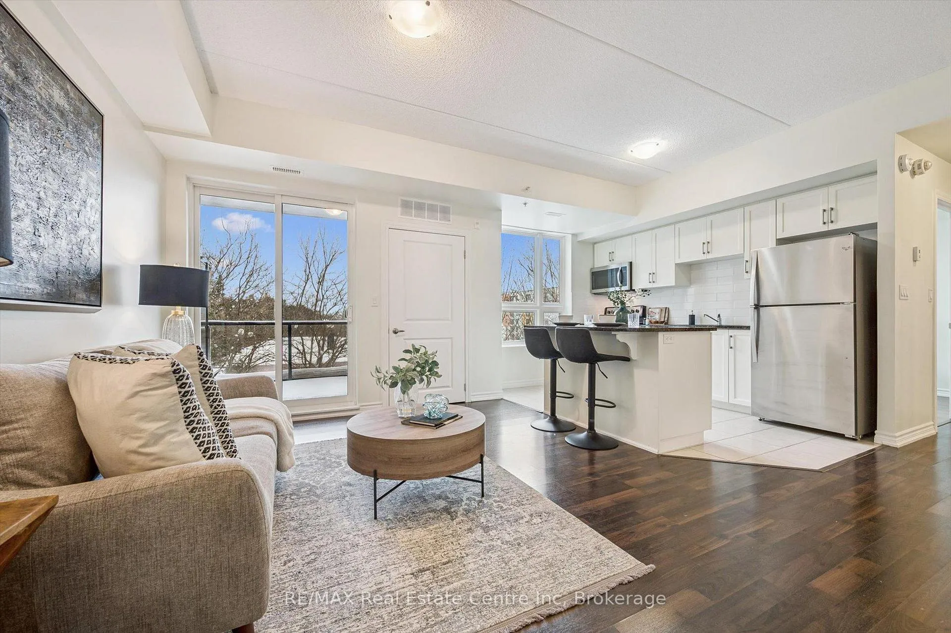 Photo 7 of Unit 210, 1280 Gordon Street, Guelph, Kortright East — HOMEH