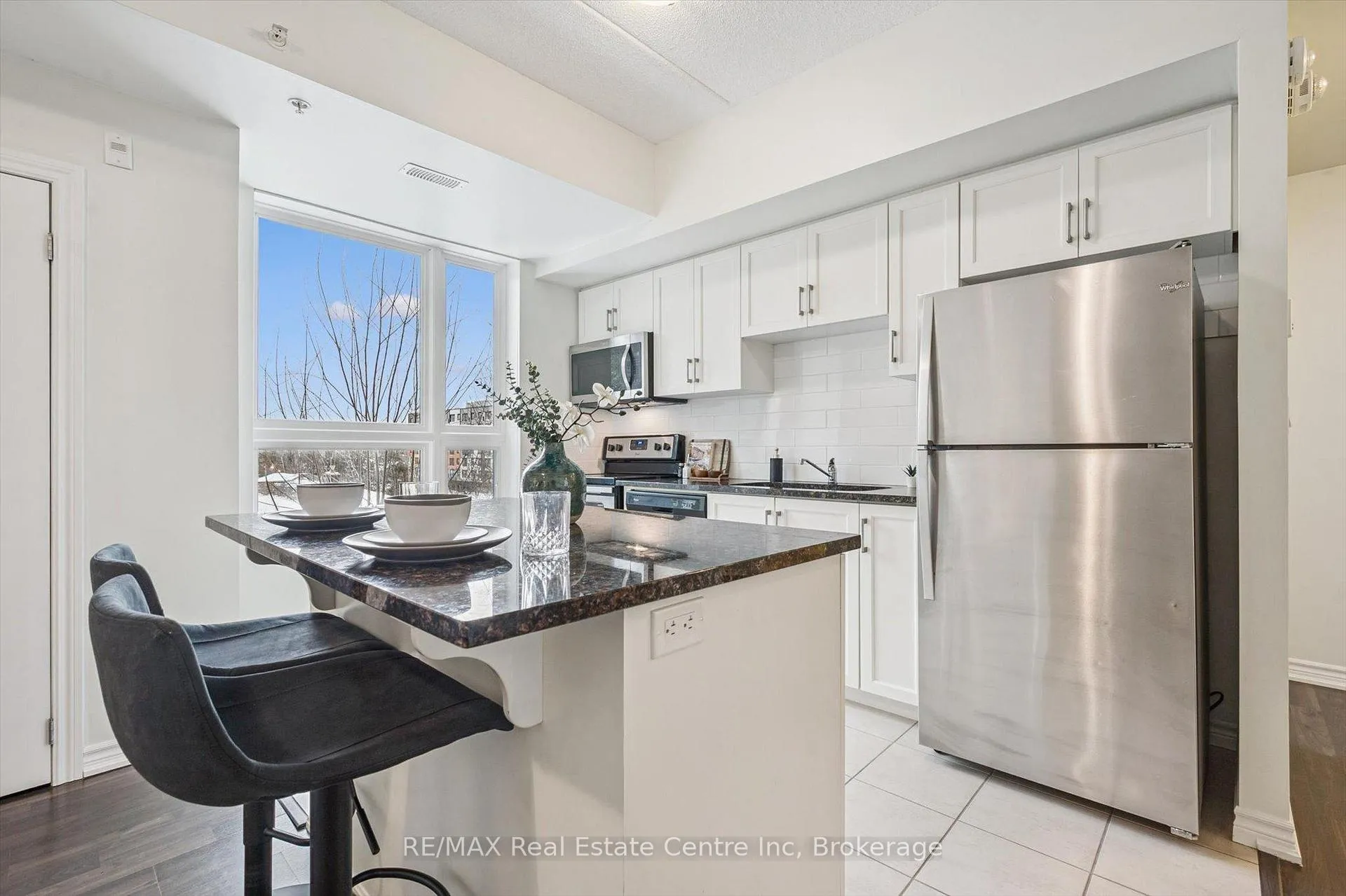 Photo 8 of Unit 210, 1280 Gordon Street, Guelph, Kortright East — HOMEH