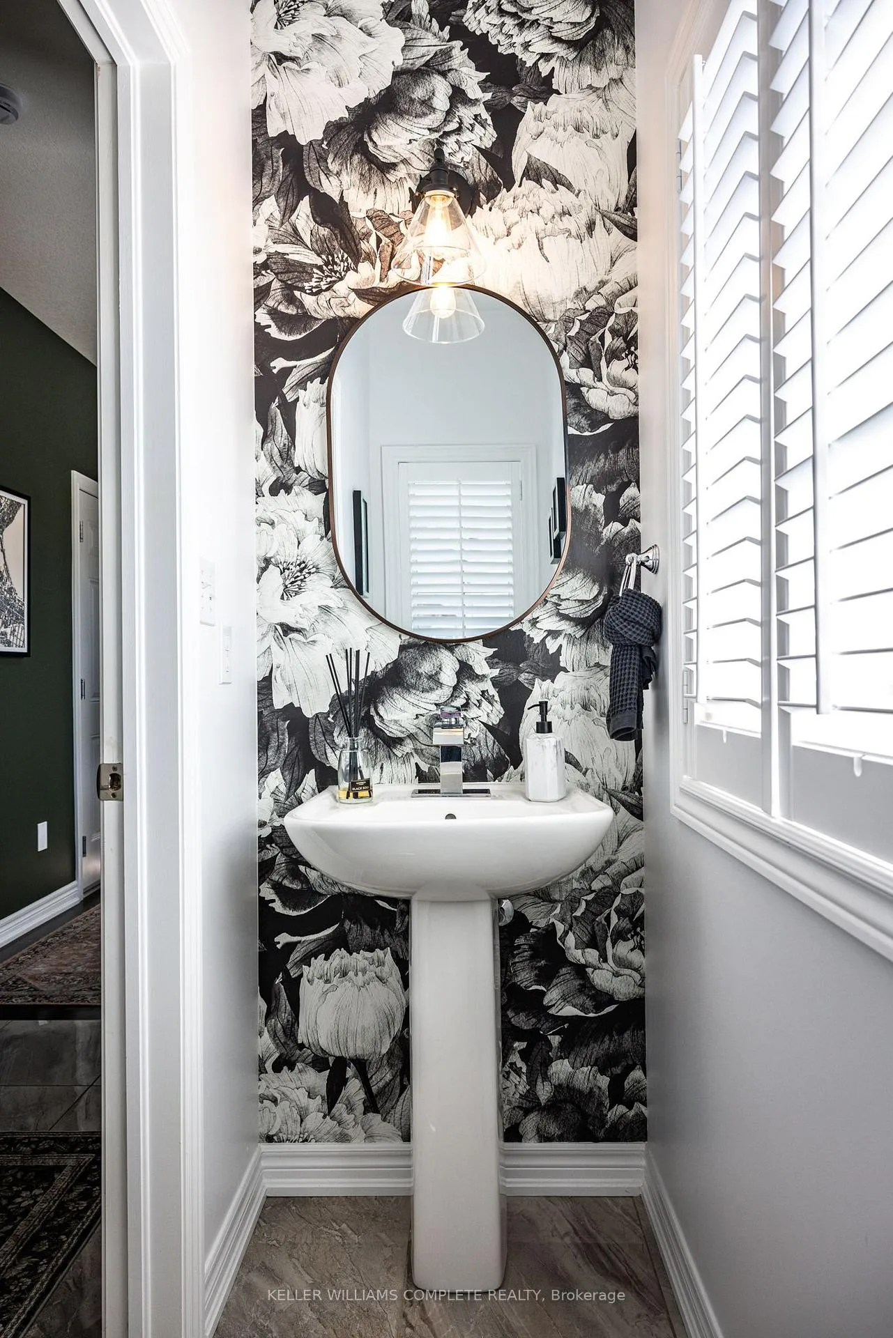 Photo 9 of Unit 16, 21 Madonna Drive, Hamilton, Villages of Glancaster — HOMEH