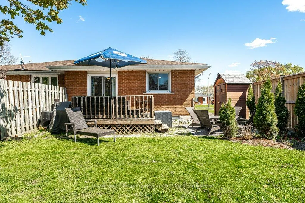 Photo 26 of 228 Redford Crescent, Stratford — HOMEH