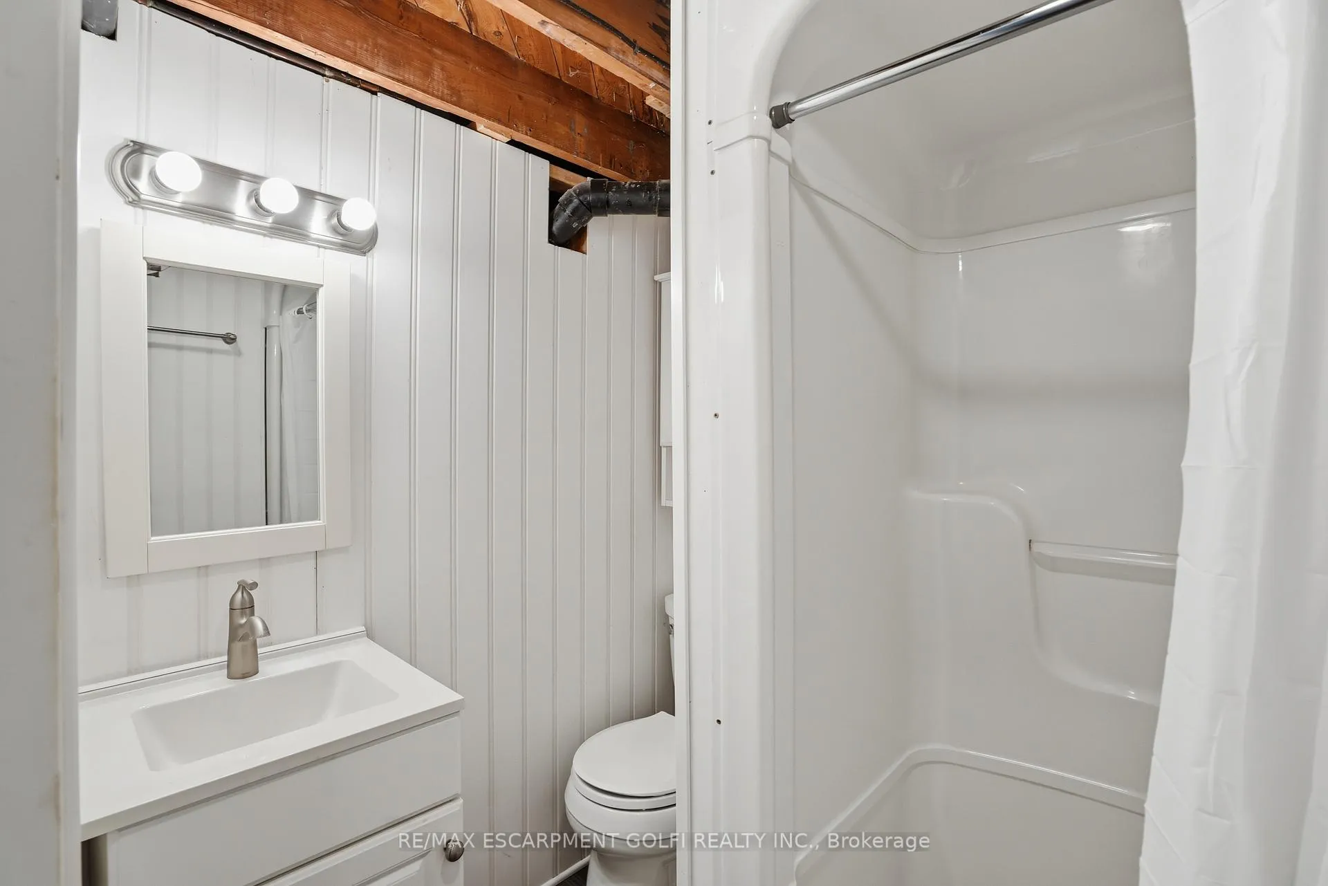 Photo 20 of 115 Empress Avenue, Hamilton, Centremount — HOMEH