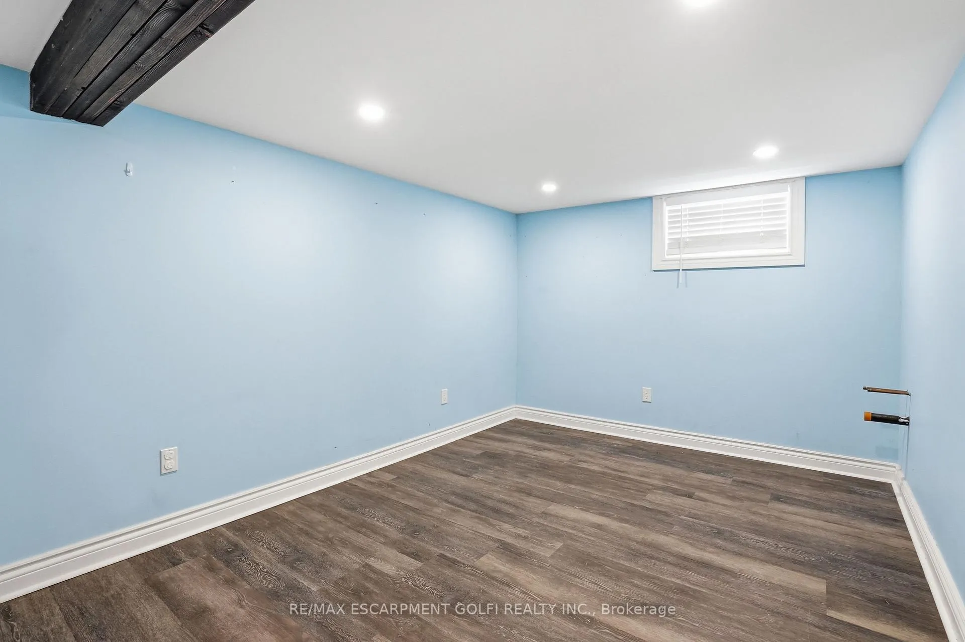 Photo 22 of 115 Empress Avenue, Hamilton, Centremount — HOMEH