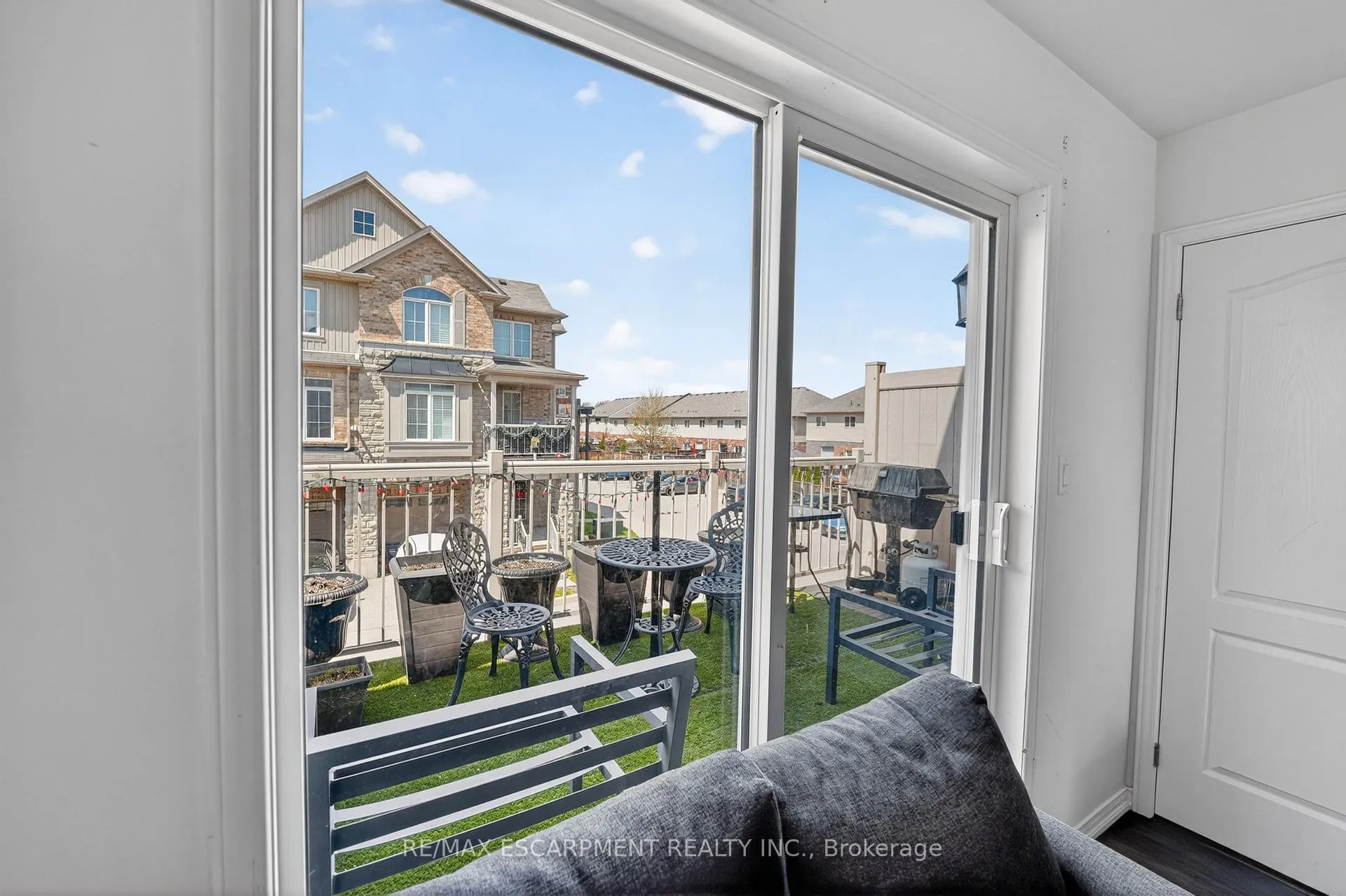 Photo 8 of 5078 Serena Drive, Lincoln, Beamsville — HOMEH