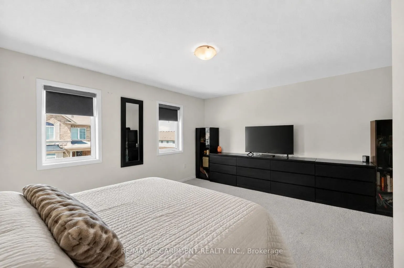 Photo 11 of 5078 Serena Drive, Lincoln, Beamsville — HOMEH
