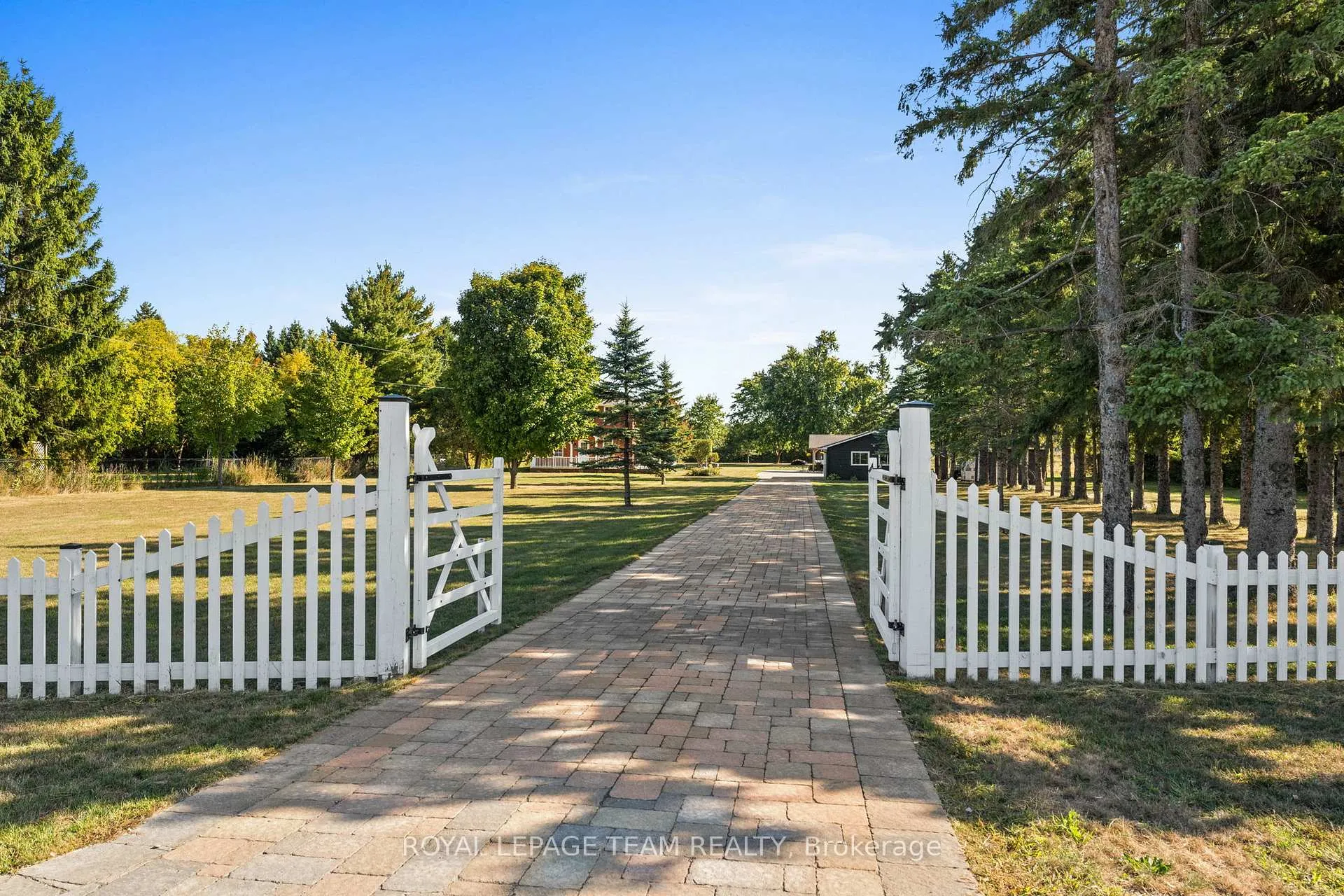 Photo 4 of 6101 First Line Road, Ottawa, Manotick South to Roger Stevens — HOMEH