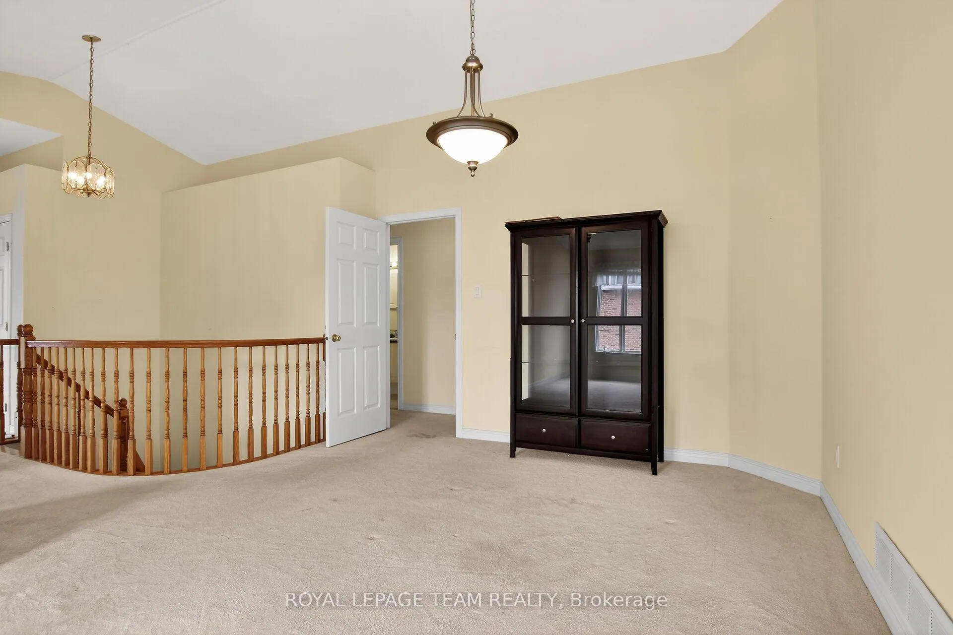 Photo 9 of 78 Amberlakes Drive, Ottawa, Stittsville (Central) — HOMEH