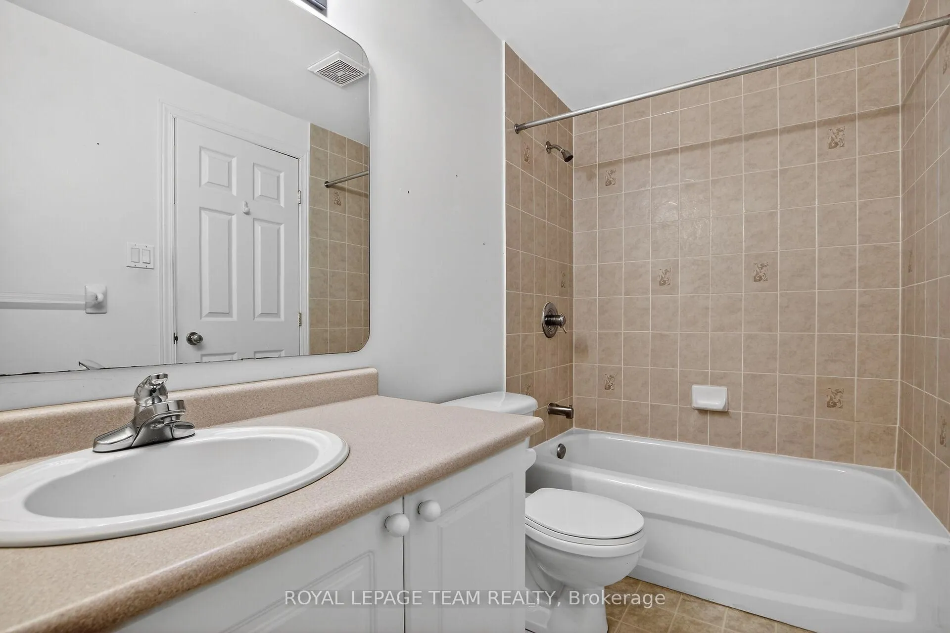 Photo 26 of 78 Amberlakes Drive, Ottawa, Stittsville (Central) — HOMEH
