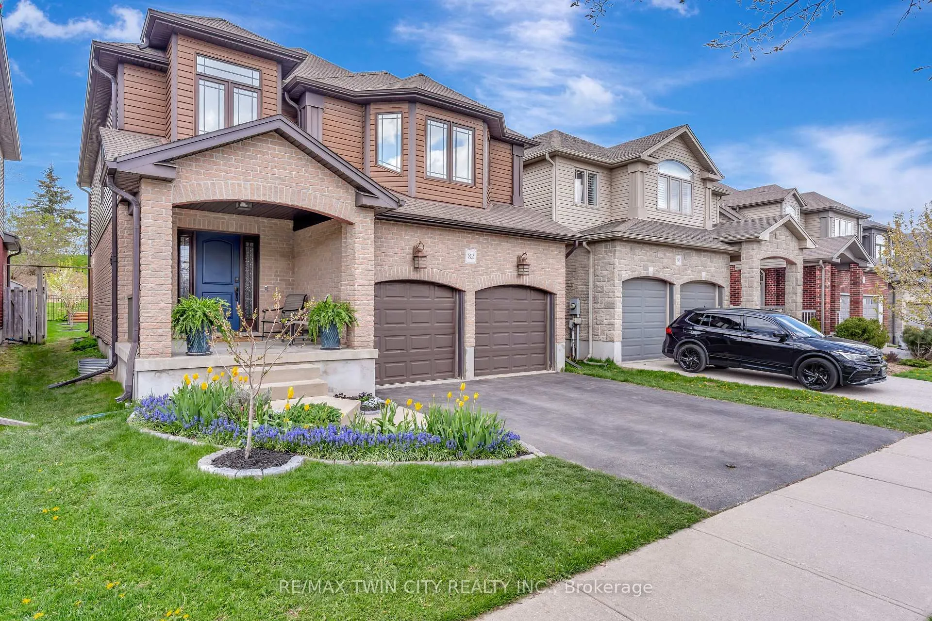 Photo 1 of 82 Maplecrest Drive, Woolwich, Breslau — HOMEH