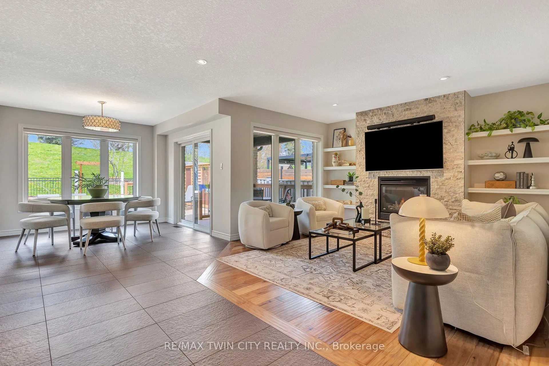 Photo 5 of 82 Maplecrest Drive, Woolwich, Breslau — HOMEH