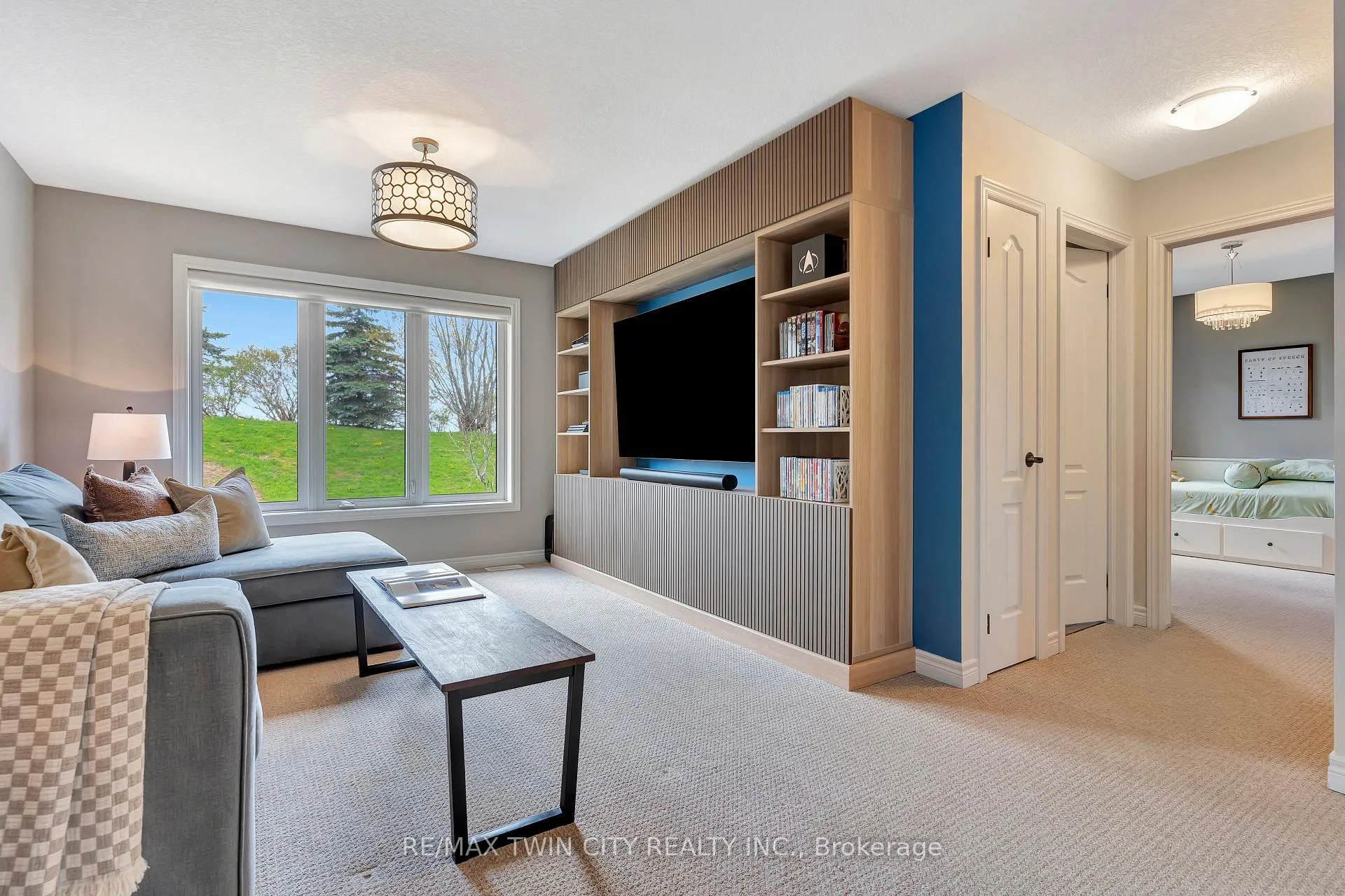 Photo 12 of 82 Maplecrest Drive, Woolwich, Breslau — HOMEH