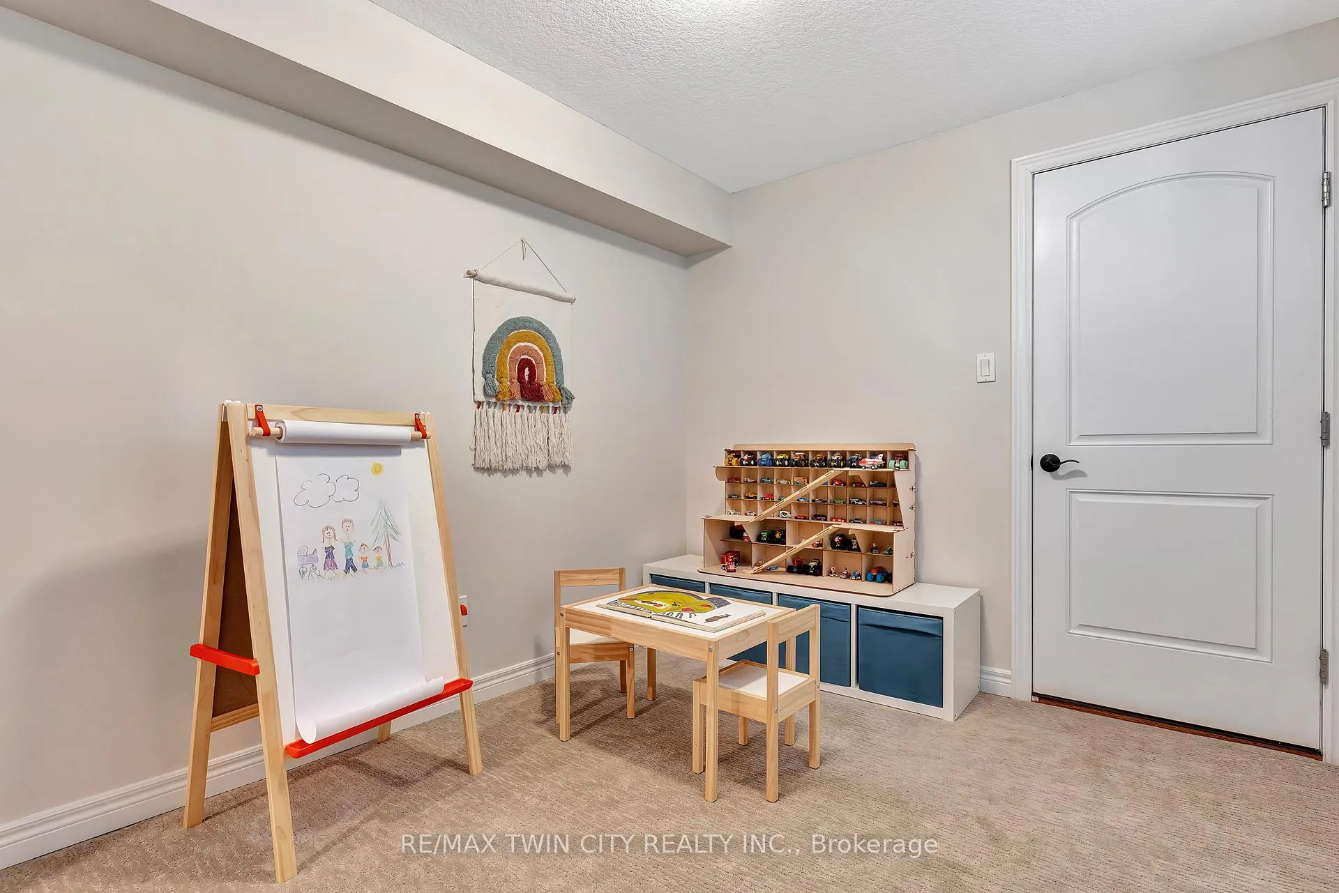 Photo 22 of 82 Maplecrest Drive, Woolwich, Breslau — HOMEH