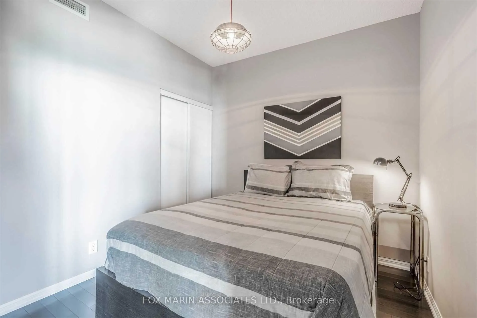 Photo 7 of Unit 1817, 230 Queens Quay W, Toronto, Waterfront Communities — HOMEH