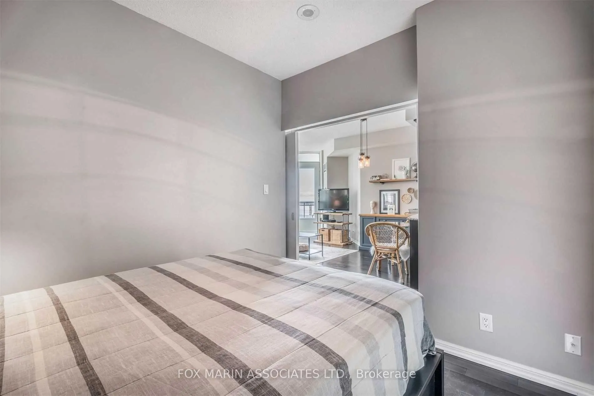 Photo 8 of Unit 1817, 230 Queens Quay W, Toronto, Waterfront Communities — HOMEH