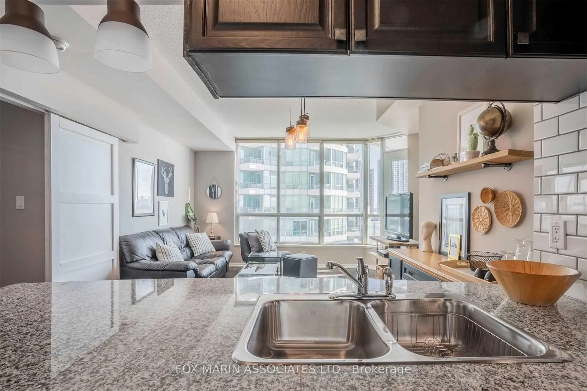 Photo 18 of Unit 1817, 230 Queens Quay W, Toronto, Waterfront Communities — HOMEH