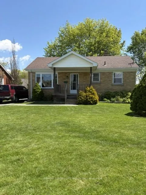Front of 28 Dieppe Drive