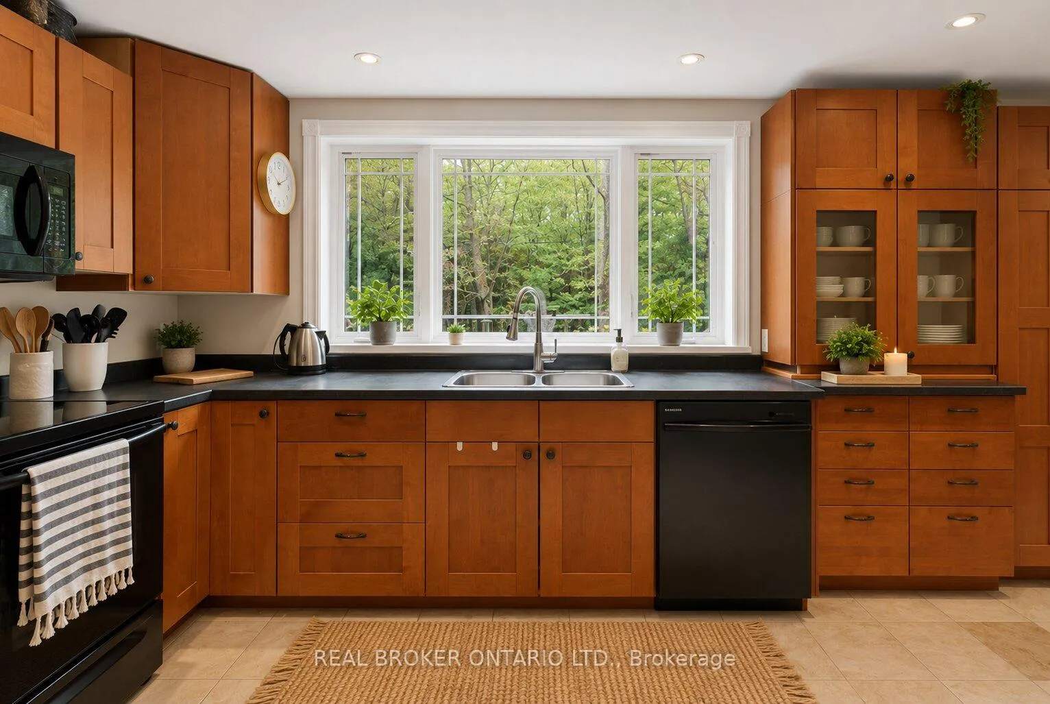 Photo 11 of 1343 Hidden Valley Road, Burlington, Grindstone — HOMEH