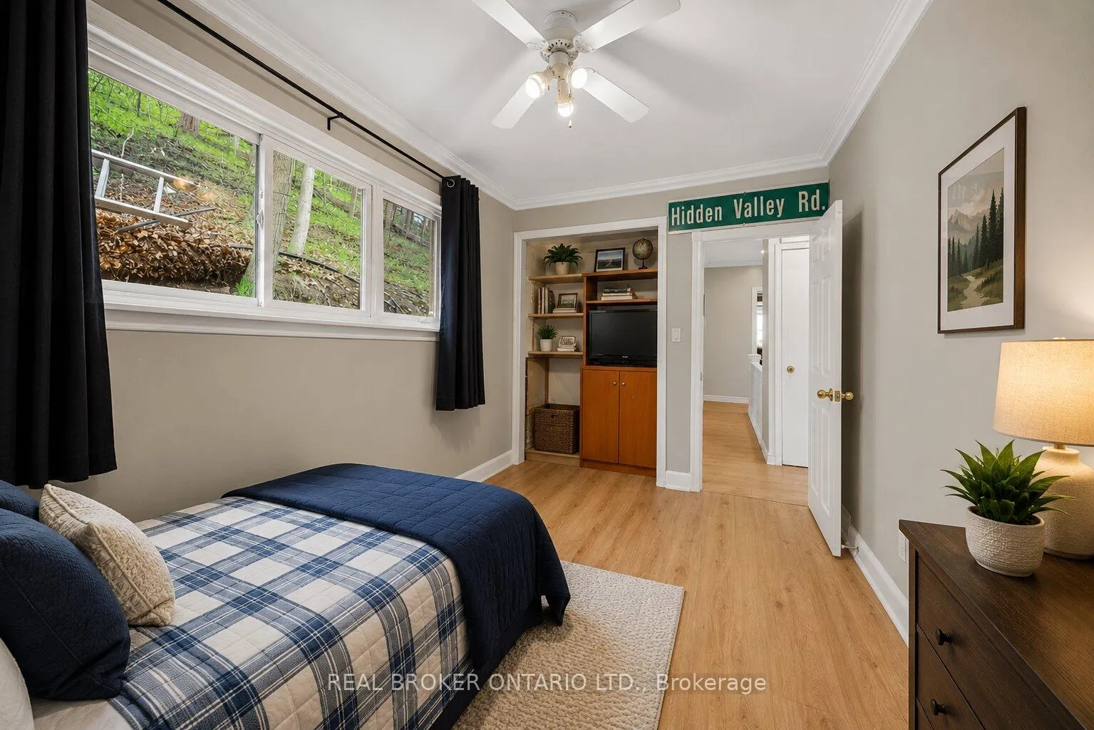 Photo 22 of 1343 Hidden Valley Road, Burlington, Grindstone — HOMEH