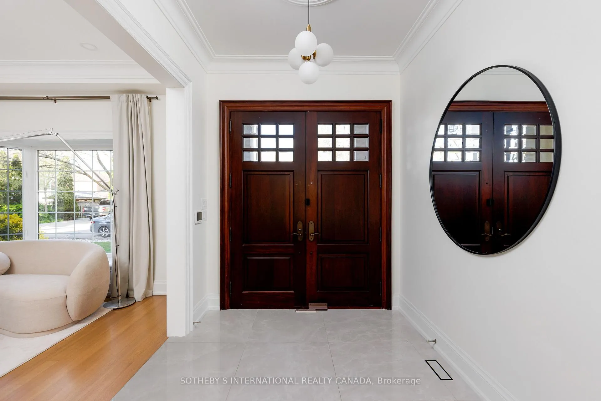 Photo 2 of 36 Gardenvale Road, Etobicoke, Stonegate-Queensway — HOMEH