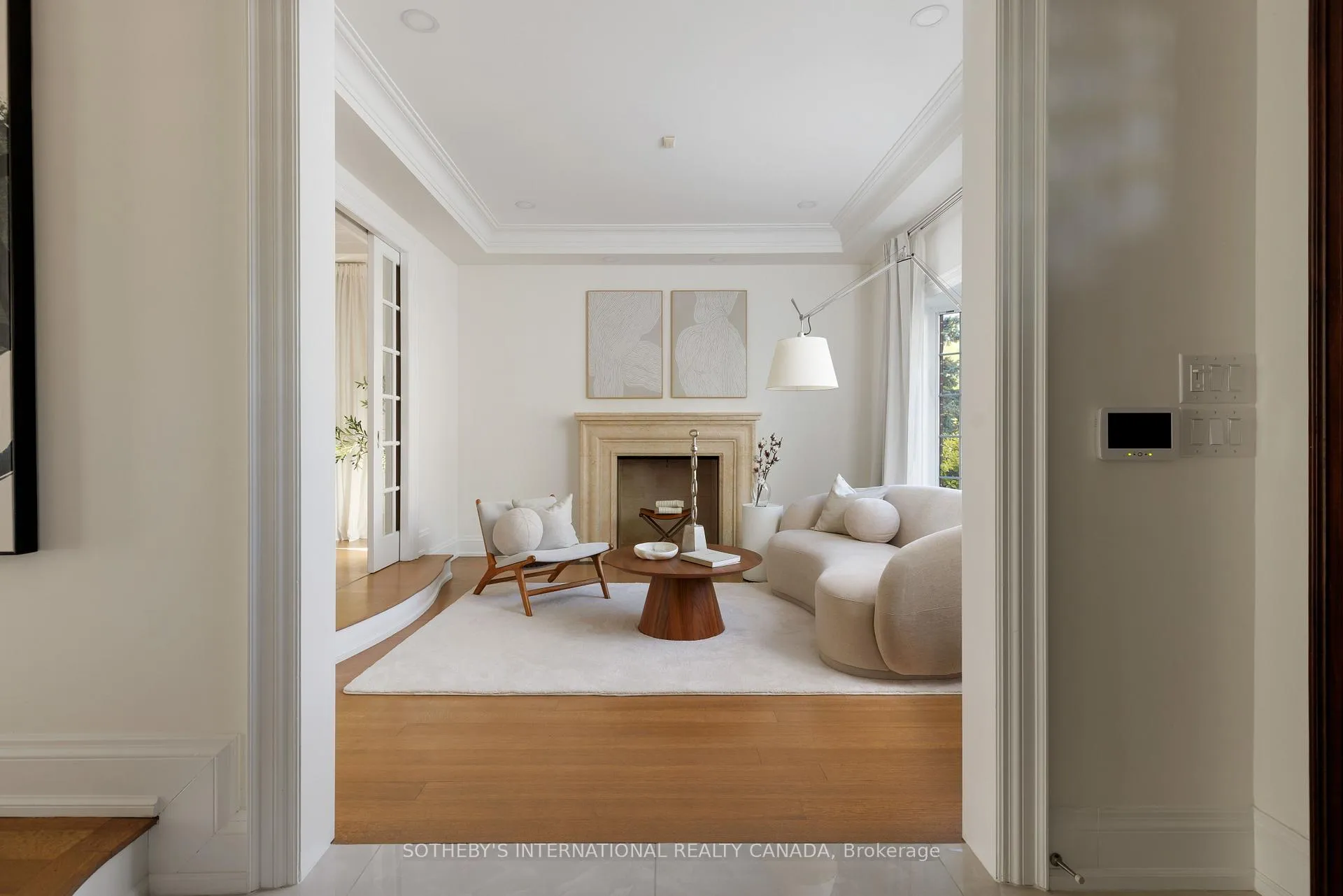 Photo 4 of 36 Gardenvale Road, Etobicoke, Stonegate-Queensway — HOMEH