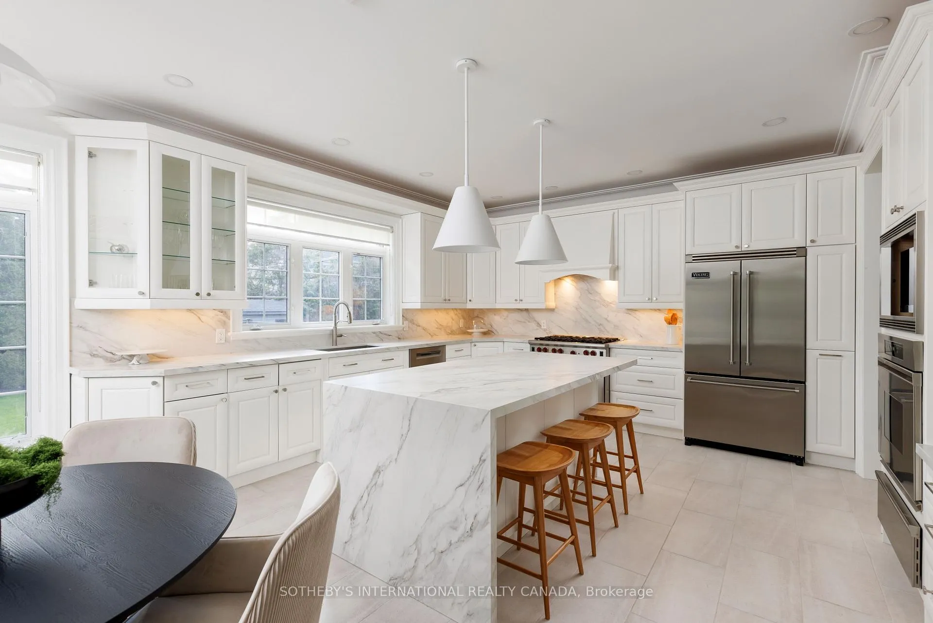 Photo 12 of 36 Gardenvale Road, Etobicoke, Stonegate-Queensway — HOMEH