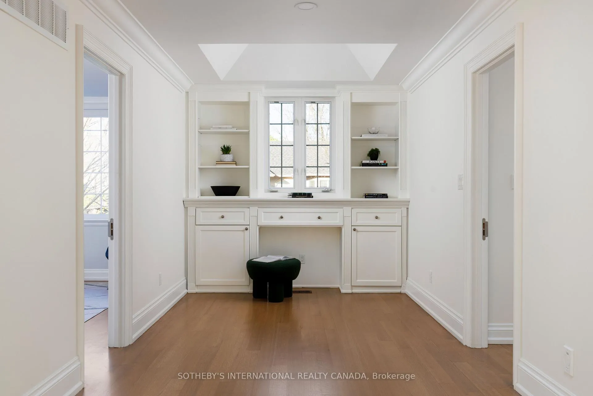 Photo 21 of 36 Gardenvale Road, Etobicoke, Stonegate-Queensway — HOMEH