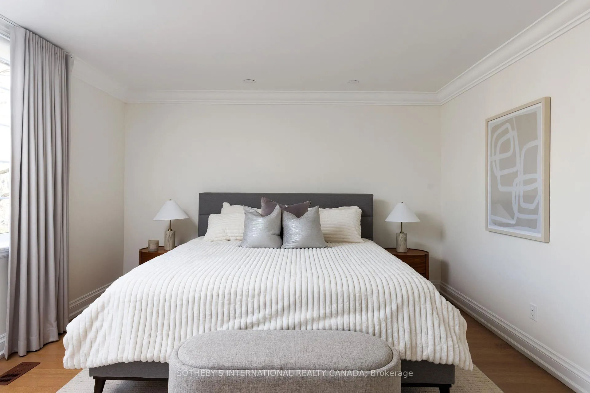 Photo 23 of 36 Gardenvale Road, Etobicoke, Stonegate-Queensway — HOMEH